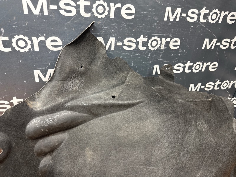 подкрылок, 2000 рублей, Красноярск