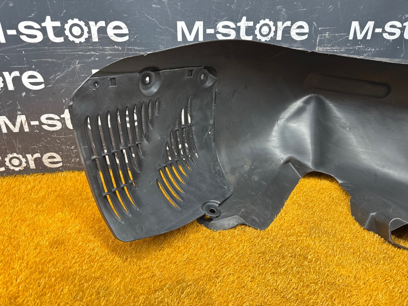 подкрылок, 700 рублей, Красноярск