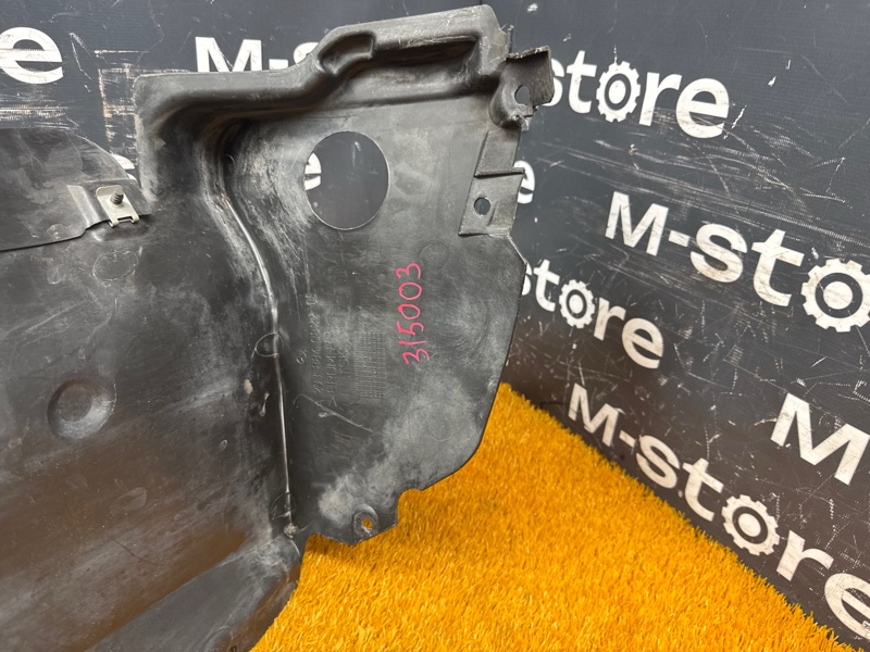 подкрылок, 2500 рублей, Красноярск