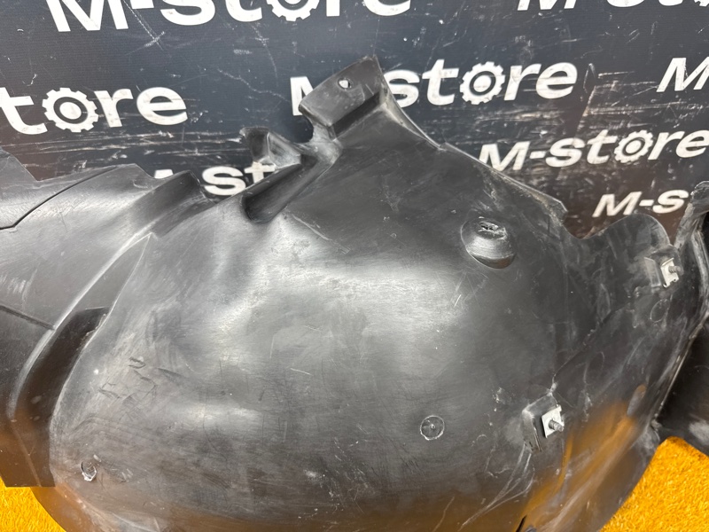 подкрылок, 2500 рублей, Красноярск