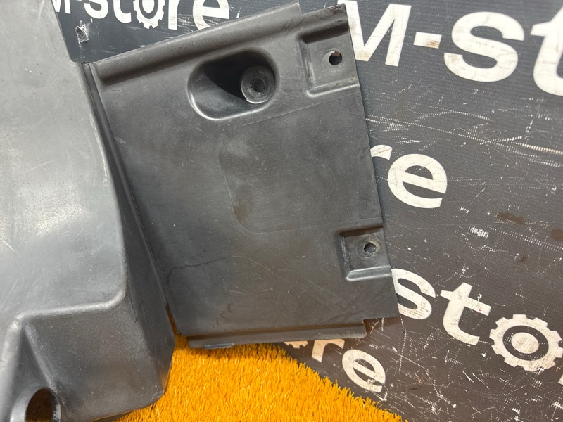 подкрылок, 1200 рублей, Красноярск