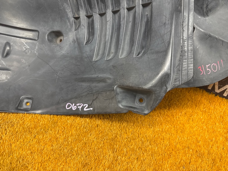 подкрылок, 4000 рублей, Красноярск