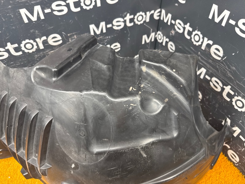 подкрылок, 4000 рублей, Красноярск