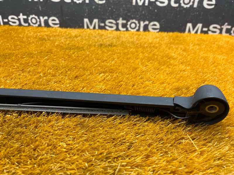 поводок стеклоочистителя, 2000 рублей, Красноярск