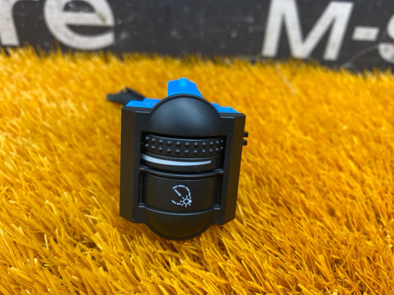 Кнопка освещения панели приборов, 300 рублей, Красноярск