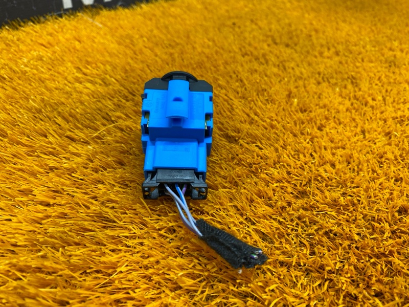 Кнопка освещения панели приборов, 300 рублей, Красноярск