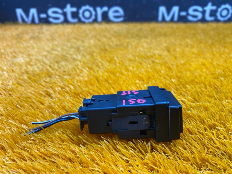 Кнопка подогрева сидений, 300 рублей, Красноярск