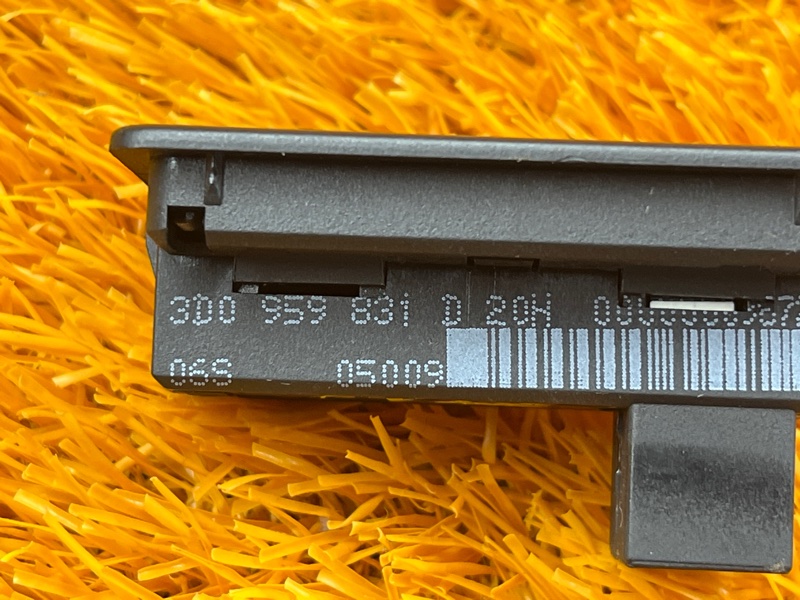 кнопка закрывания багажника, 1000 рублей, Красноярск