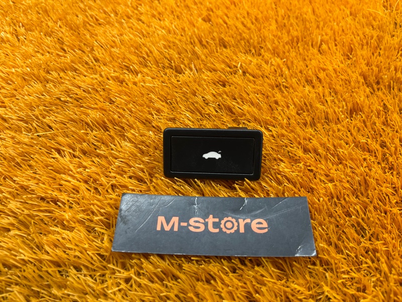 кнопка закрывания багажника, 1000 рублей, Красноярск