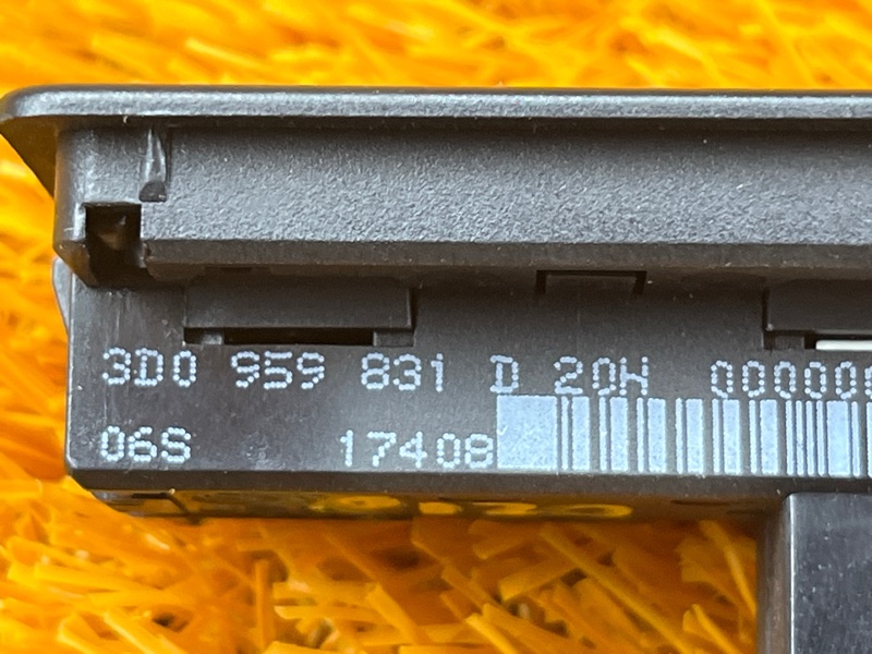 кнопка закрывания багажника, 1000 рублей, Красноярск