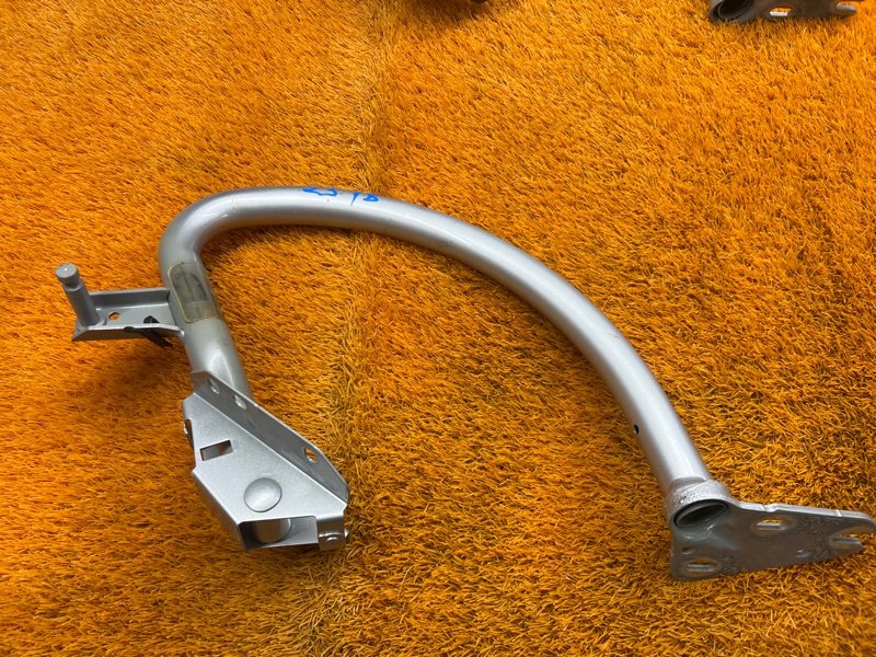 петля багажника, 1500 рублей, Красноярск