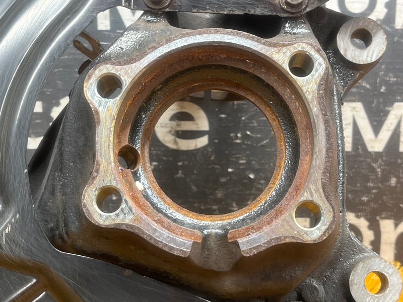 кулак поворотный, 3000 рублей, Красноярск