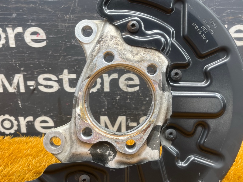 кулак поворотный, 15000 рублей, Красноярск