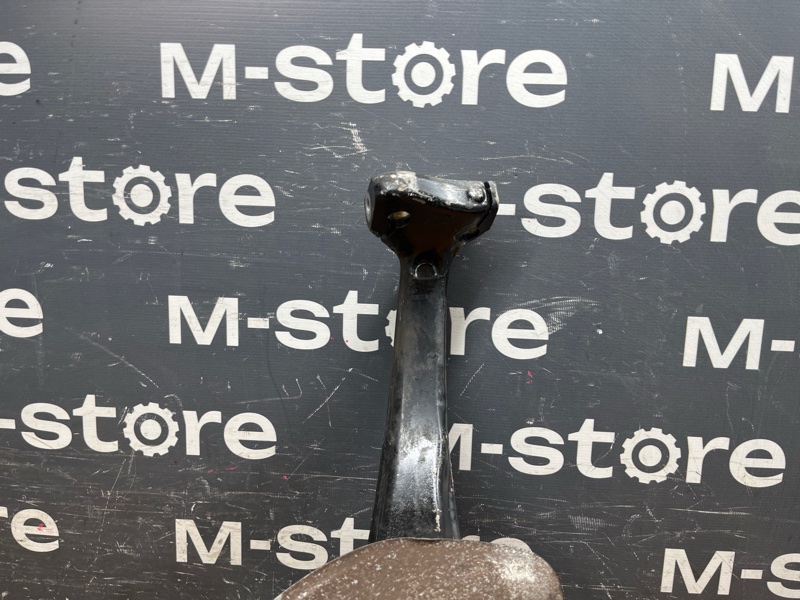 кулак поворотный, 18000 рублей, Красноярск