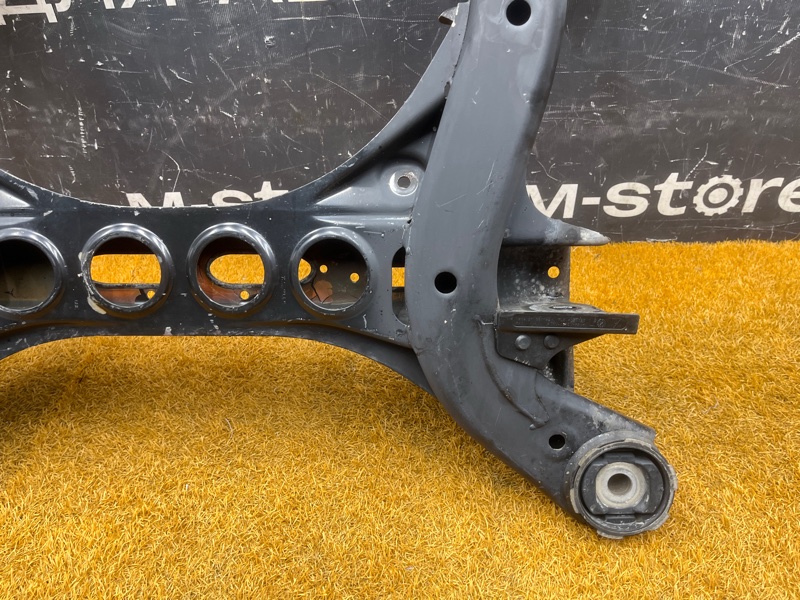 Балка поперечная (подрамник), 6000 рублей, Красноярск