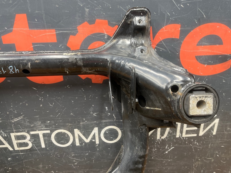 Балка поперечная (подрамник), 6000 рублей, Красноярск