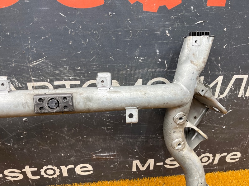 Балка поперечная (подрамник), 2000 рублей, Красноярск