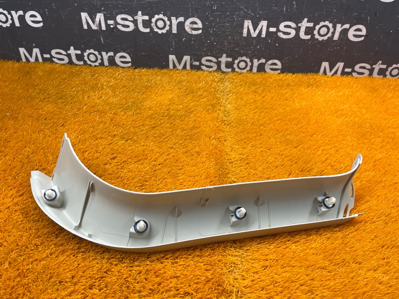 накладка крышки багажника, 600 рублей, Красноярск