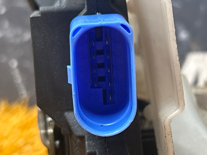 замок двери, 2500 рублей, Красноярск