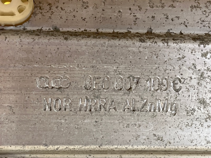 усилитель бампера, 2000 рублей, Красноярск