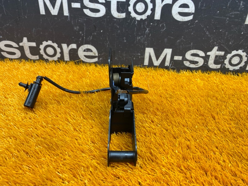 замок капота, 900 рублей, Красноярск