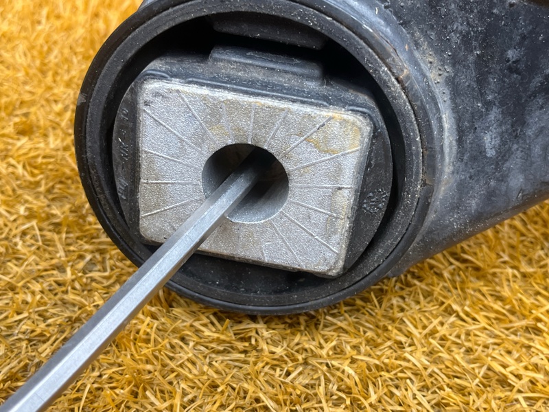 Балка поперечная (подрамник), 5000 рублей, Красноярск