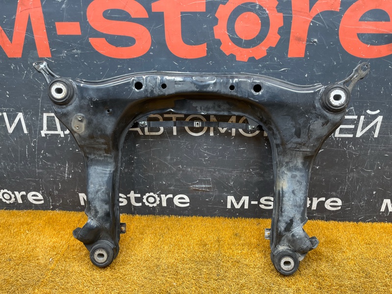 Балка поперечная (подрамник), 4000 рублей, Красноярск