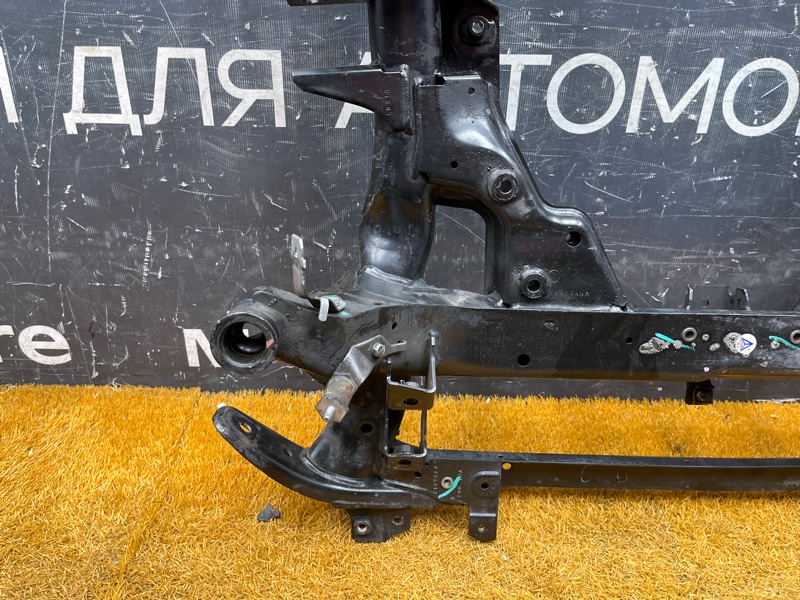 Балка поперечная (подрамник), 7000 рублей, Красноярск