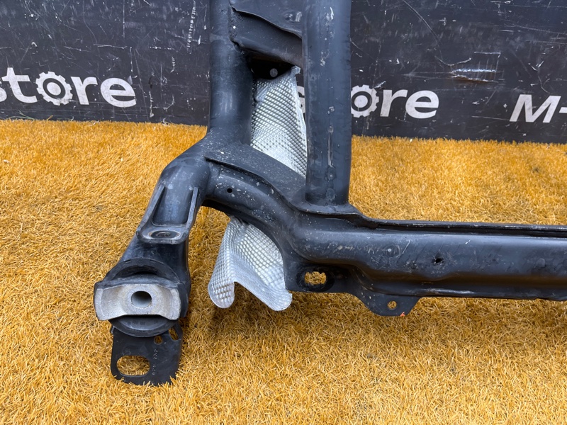 Балка поперечная (подрамник), 7500 рублей, Красноярск