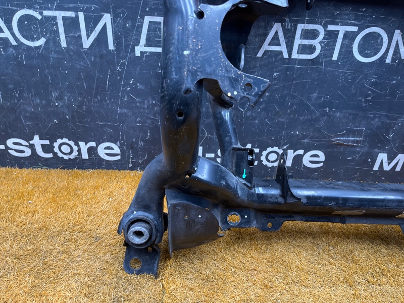 Балка поперечная (подрамник), 7500 рублей, Красноярск