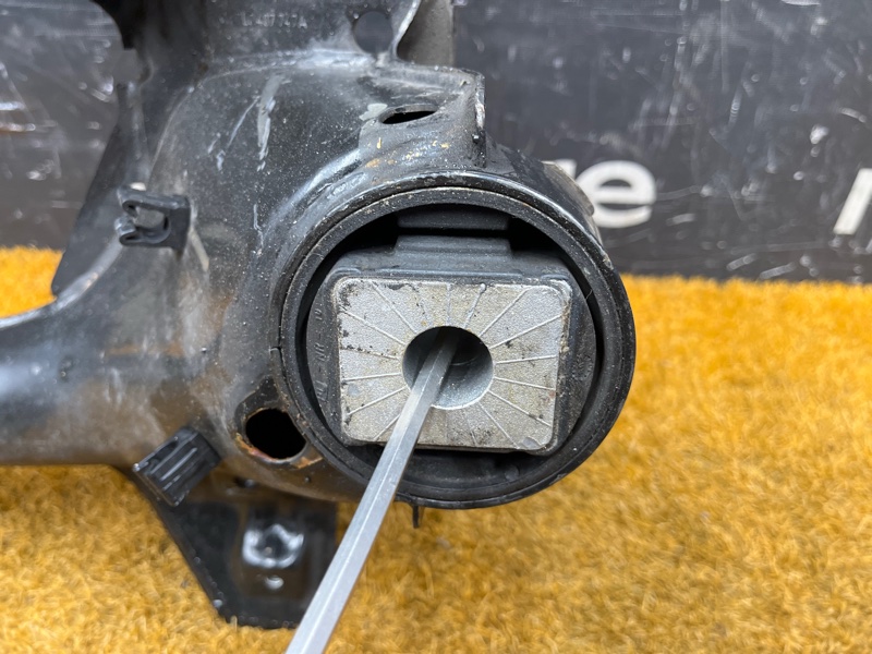 Балка поперечная (подрамник), 5000 рублей, Красноярск