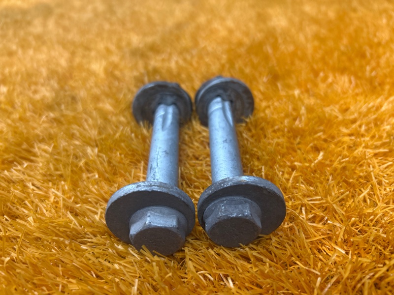 Болт развальный, 600 рублей, Красноярск