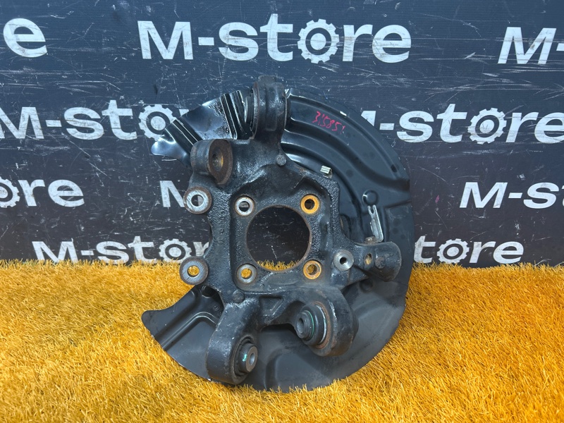 кулак поворотный, 2000 рублей, Красноярск