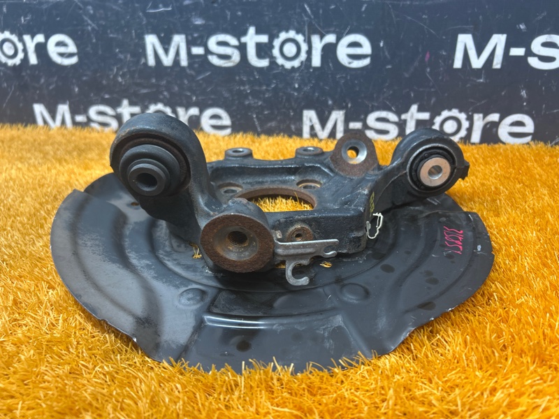 кулак поворотный, 2000 рублей, Красноярск