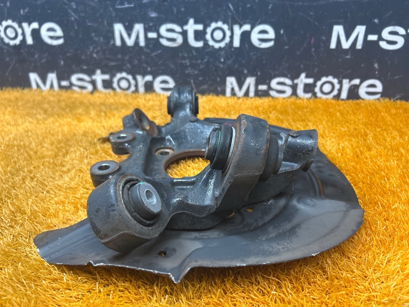 кулак поворотный, 2000 рублей, Красноярск