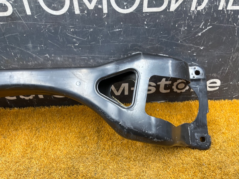 Балка поперечная (подрамник), 300 рублей, Красноярск