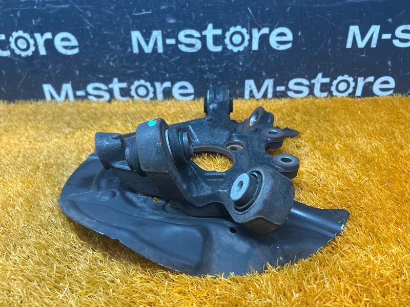 кулак поворотный, 2000 рублей, Красноярск