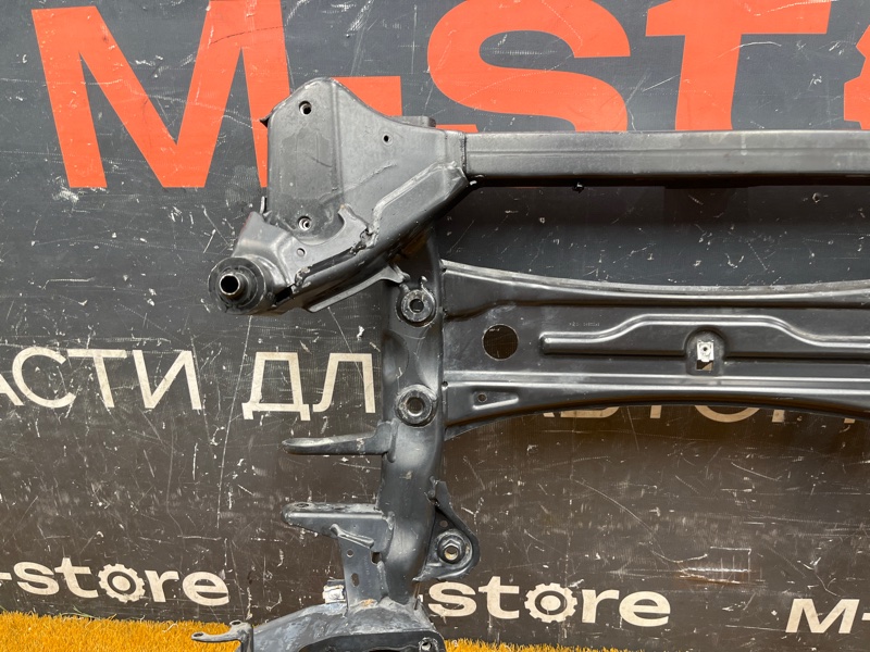 Балка поперечная (подрамник), 9000 рублей, Красноярск