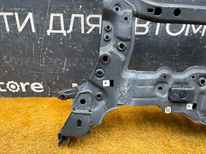 Балка поперечная (подрамник), 9000 рублей, Красноярск