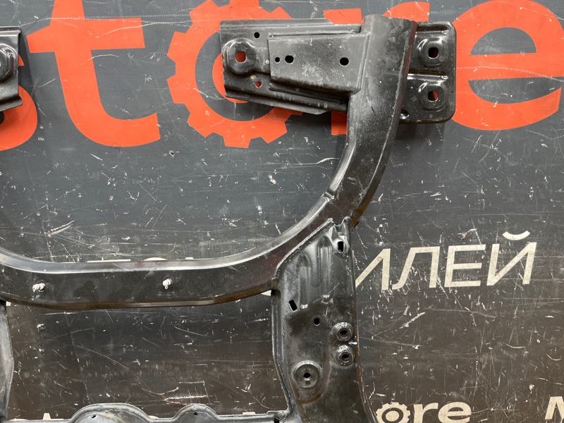 Балка поперечная (подрамник), 9000 рублей, Красноярск