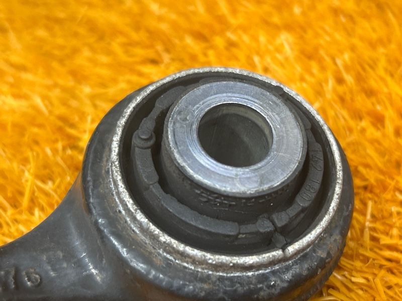 Рычаг подвески верхний, 1000 рублей, Красноярск