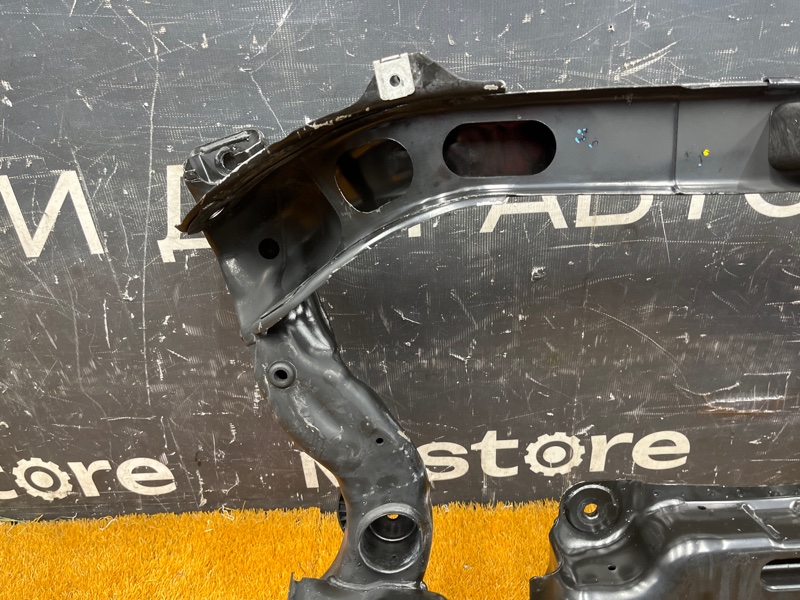 Балка поперечная (подрамник), 2500 рублей, Красноярск