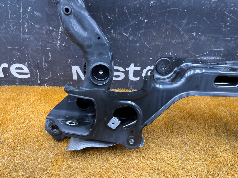 Балка поперечная (подрамник), 2500 рублей, Красноярск