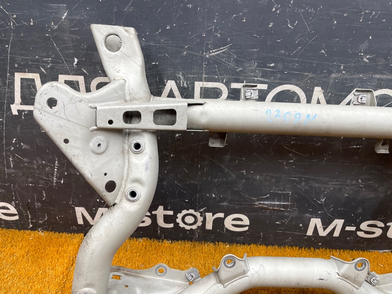 Балка поперечная (подрамник), 6700 рублей, Красноярск