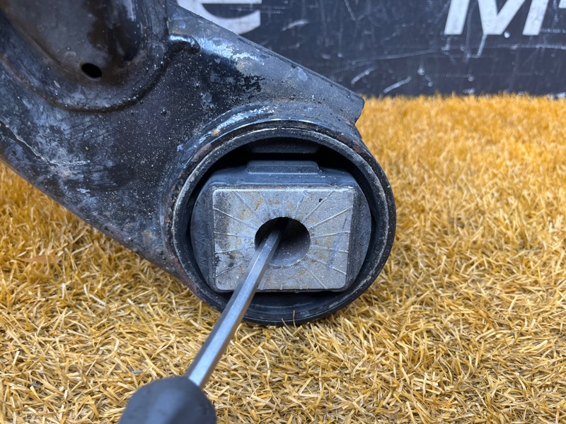 Балка поперечная (подрамник), 5500 рублей, Красноярск