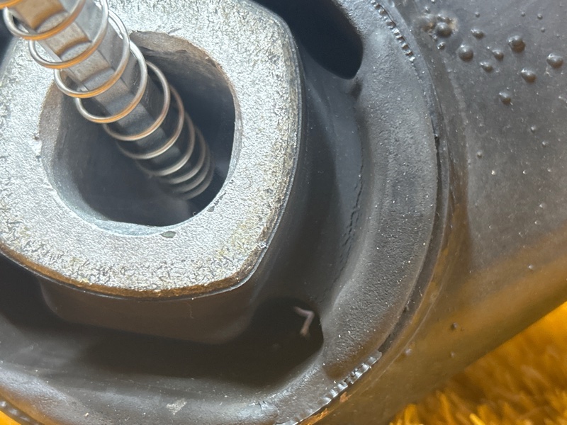 Балка поперечная (подрамник), 2000 рублей, Красноярск