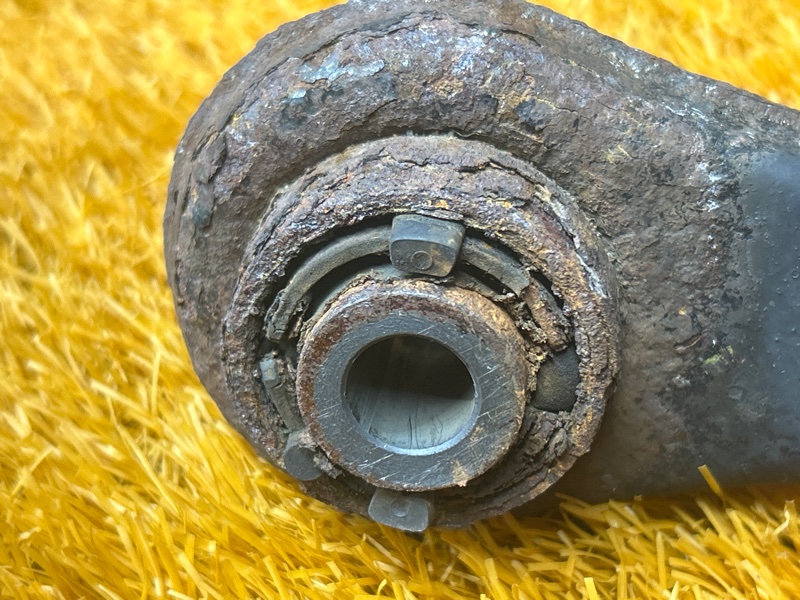 Рычаг подвески верхний, 700 рублей, Красноярск