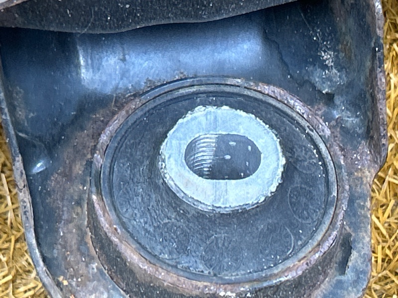 Балка поперечная (подрамник), 32500 рублей, Красноярск