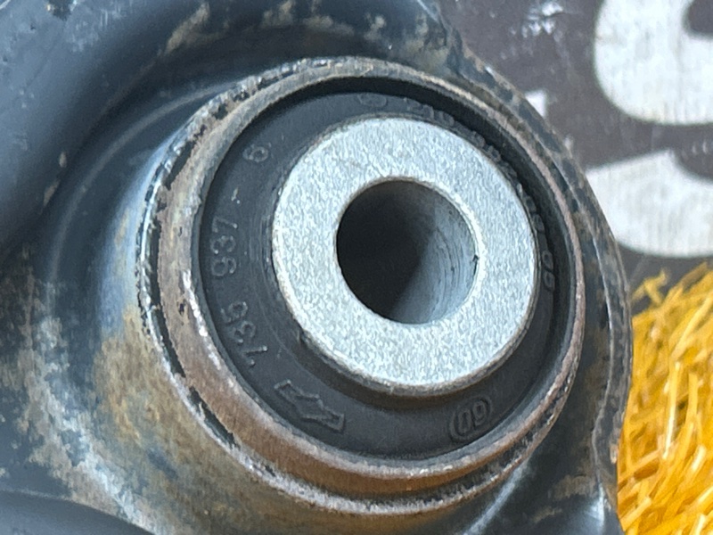 Рычаг подвески верхний, 1200 рублей, Красноярск