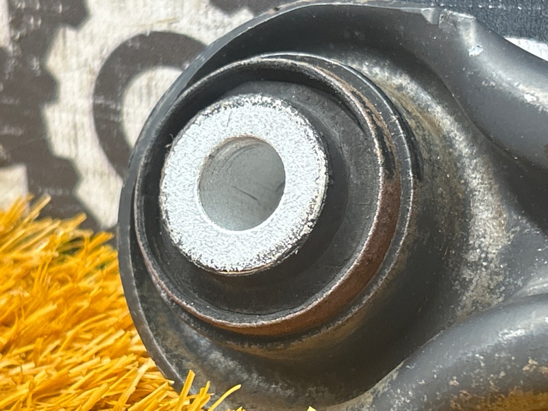 Рычаг подвески верхний, 1200 рублей, Красноярск